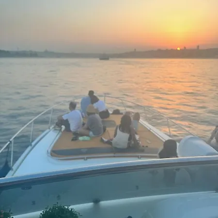 Botel Sultan Yachting Bosporus Sunset Cruise *